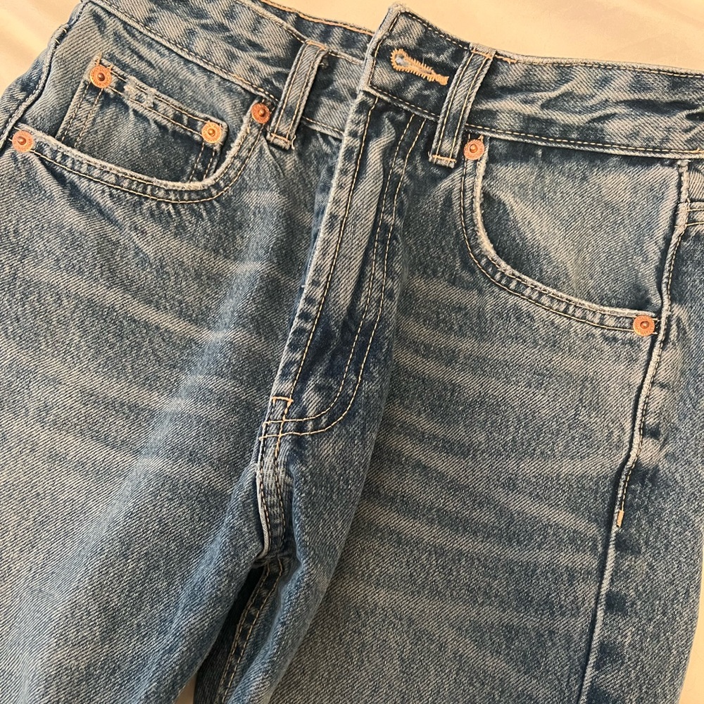 Zara straight leg Jean